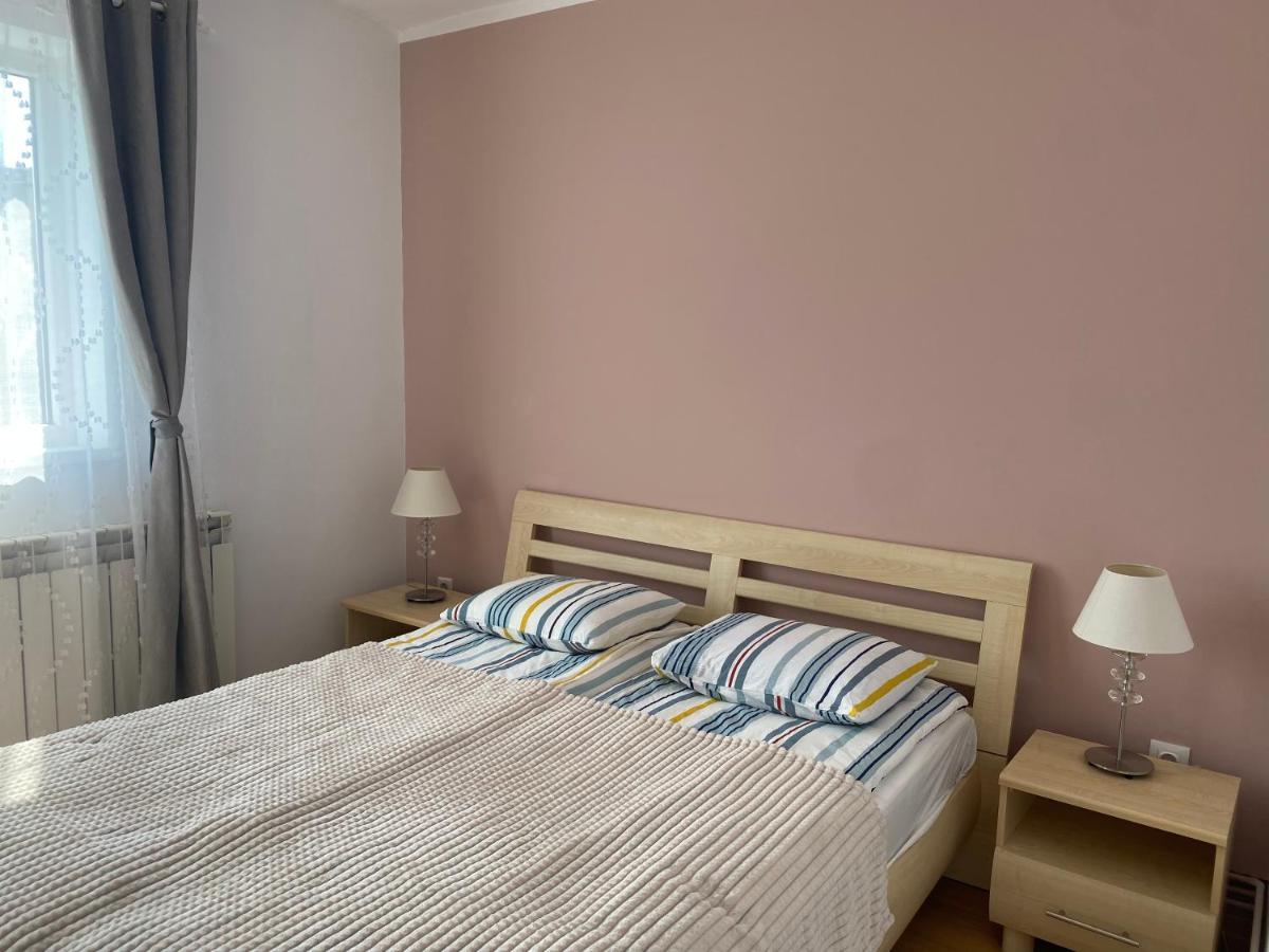 Sendy Apartman 2 Apartman Sfântu-Gheorghe Kültér fotó