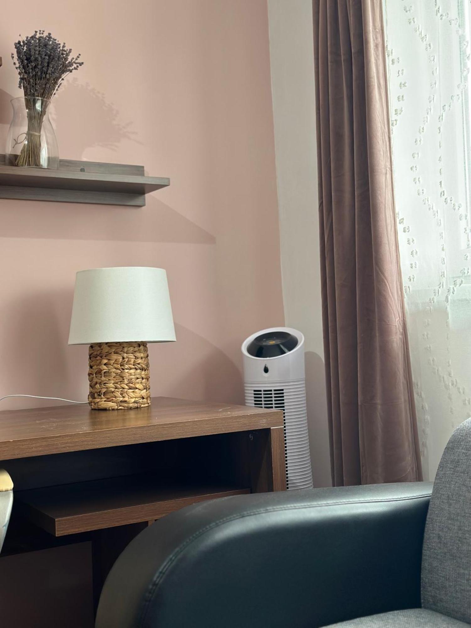Sendy Apartman 2 Apartman Sfântu-Gheorghe Kültér fotó